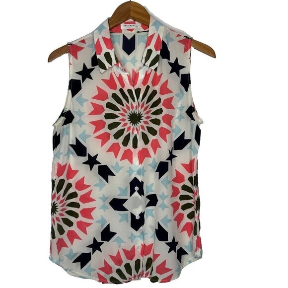 Equipment Femme Silk Blouse Sz M Colorful Star Print Sleeveless Button up - Picture 1 of 10